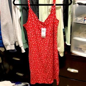 hollister medium red dress with tag still on